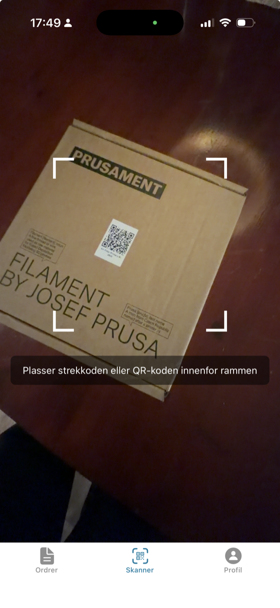 Momentech mobile app showing QR code scanning interface